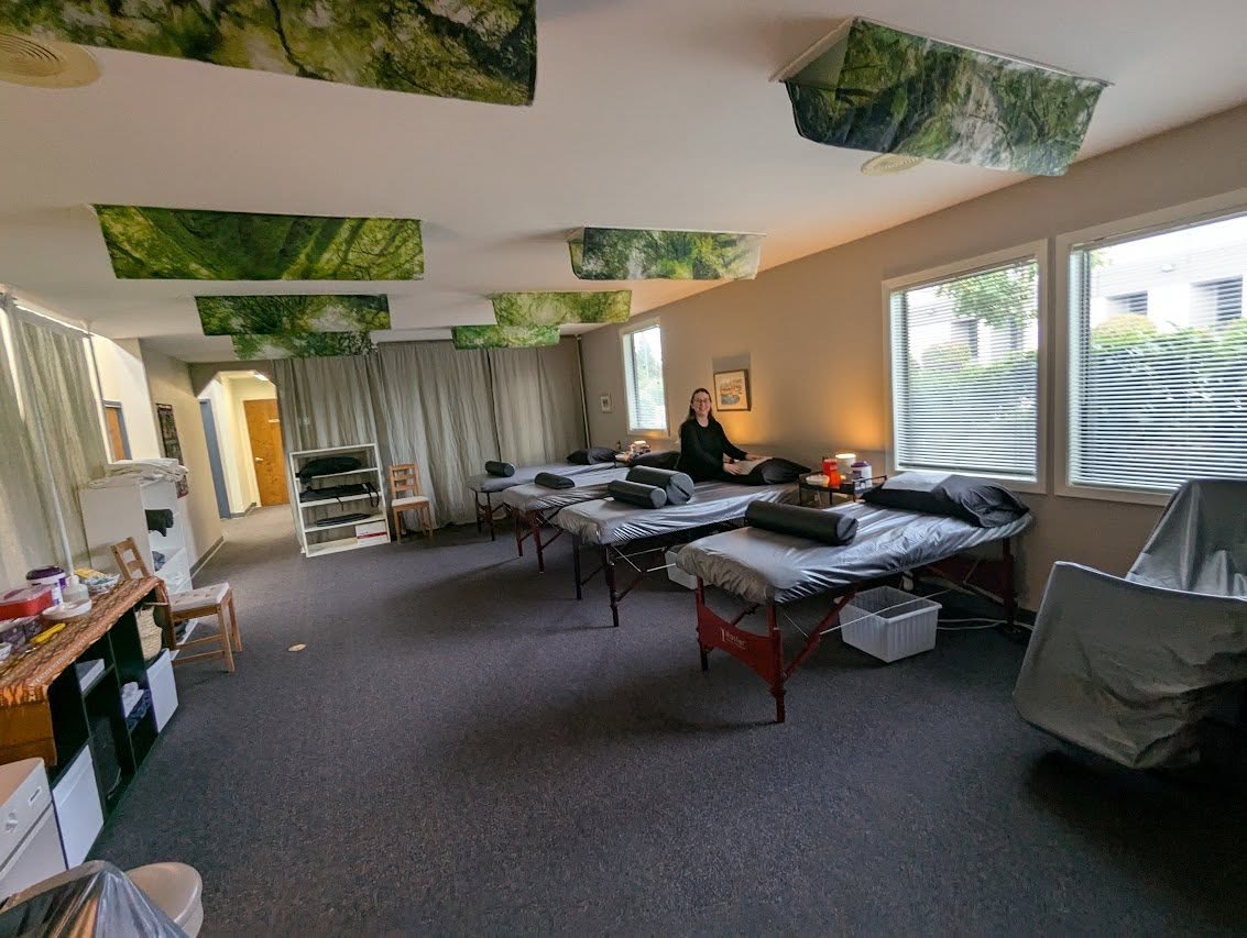 555064544 122144211674869315 2915032559618291232 N